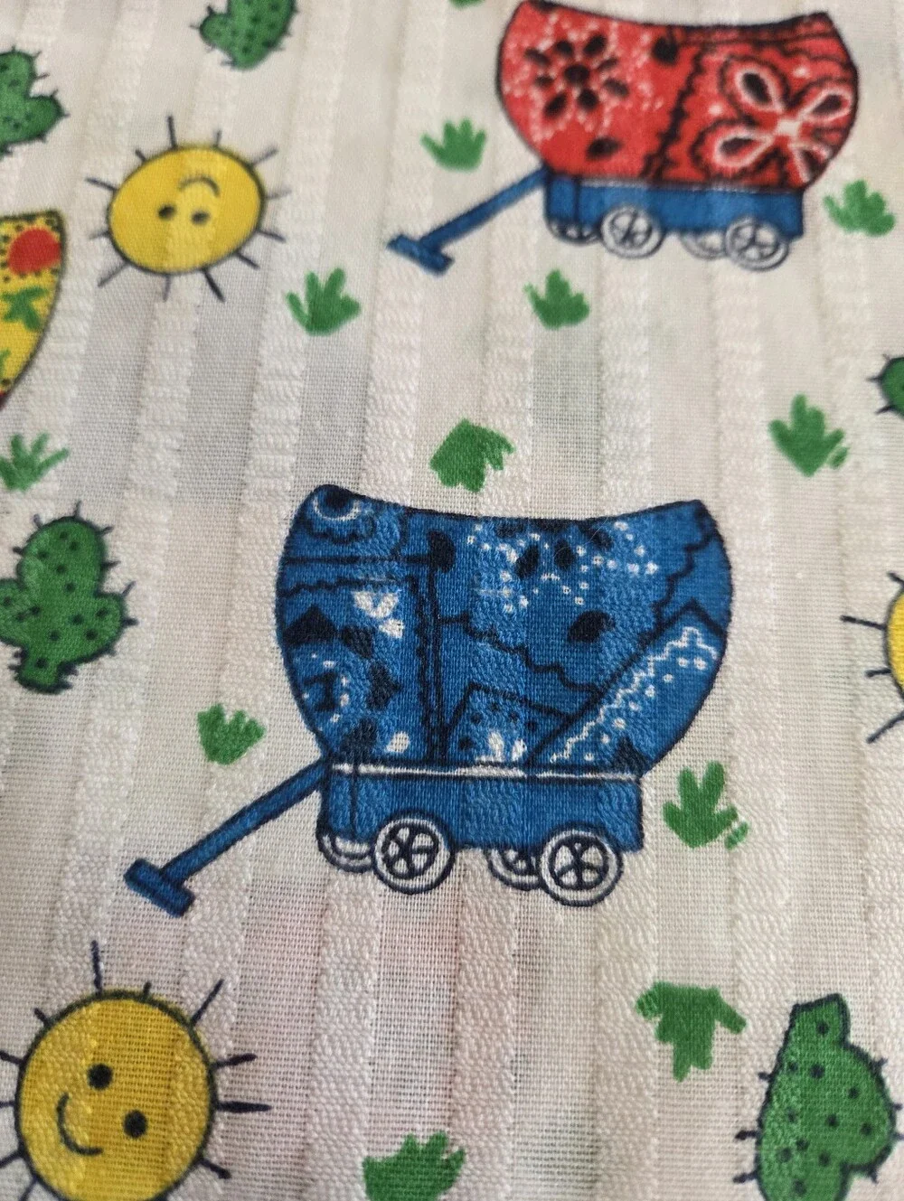 Vintage 1970's - 1980's COVERED WAGONS 100% Cotton Sewing Quilting Craft Fabric